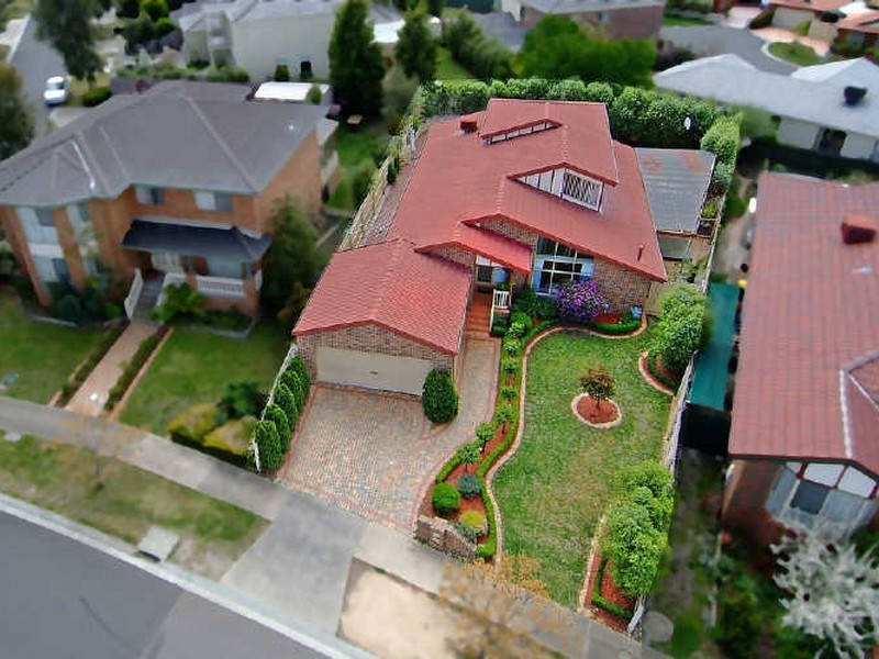 4 Montana Way, Mill Park VIC 3082