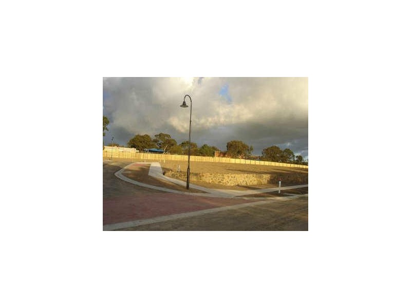 8 Saxon Court, Greensborough VIC 3088