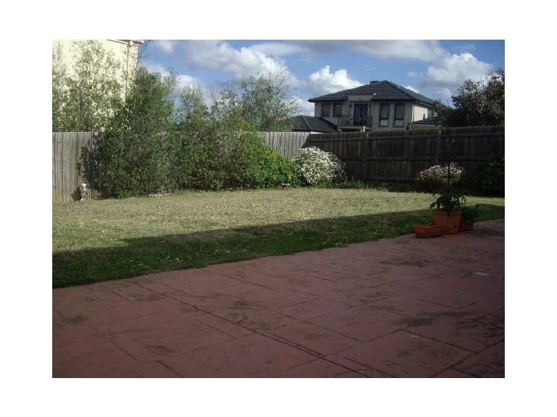 7 Ancona Drive, Mill Park VIC 3082
