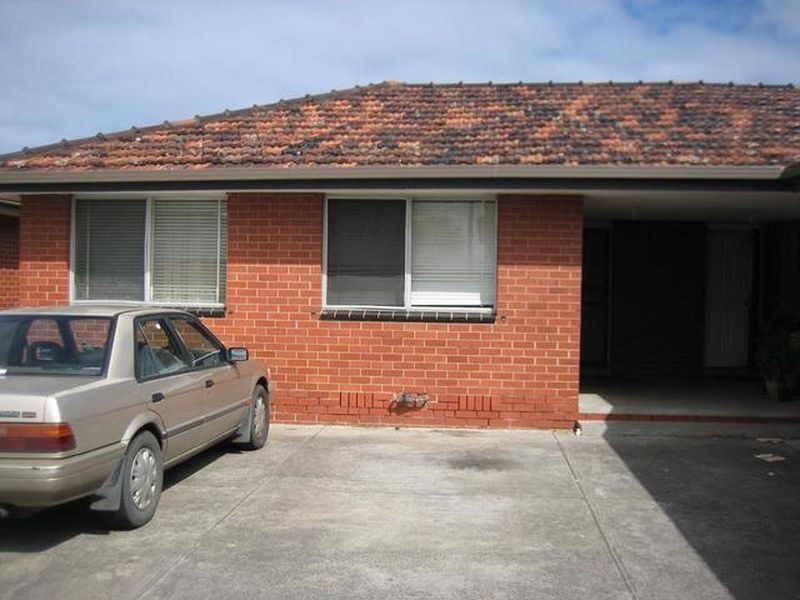 4/17 Caroline Street, Thomastown VIC 3074