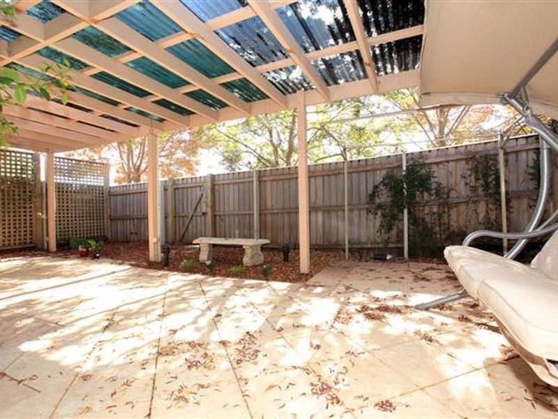 6/4 Dines Place, Bruce ACT 2617