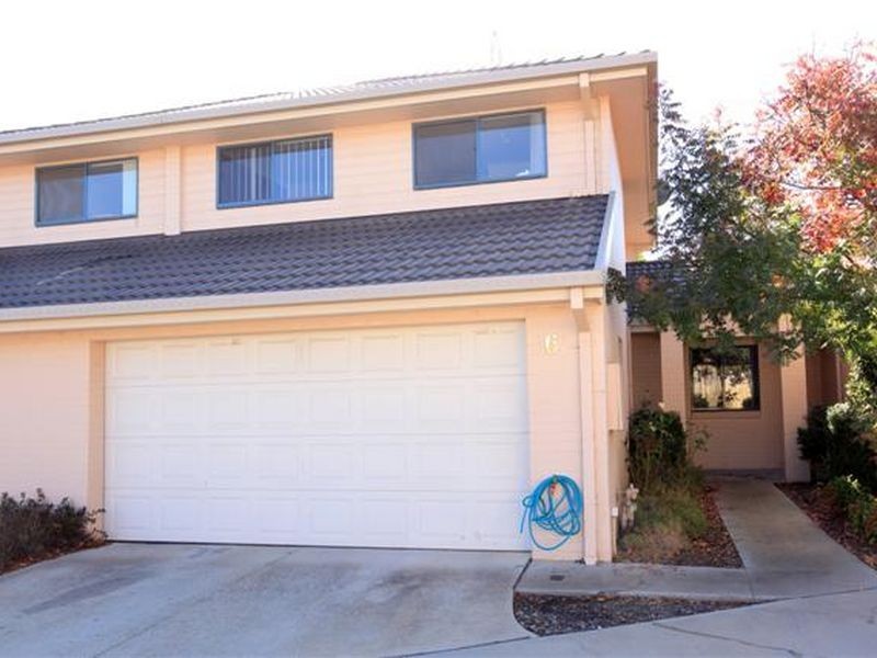 6/4 Dines Place, Bruce ACT 2617