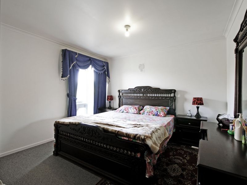 6 Plowman Place, Flynn ACT 2615