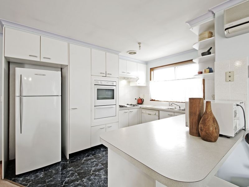 82 Twelvetrees Crescent, Florey ACT 2615