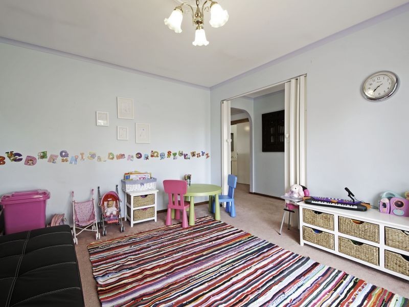 82 Twelvetrees Crescent, Florey ACT 2615