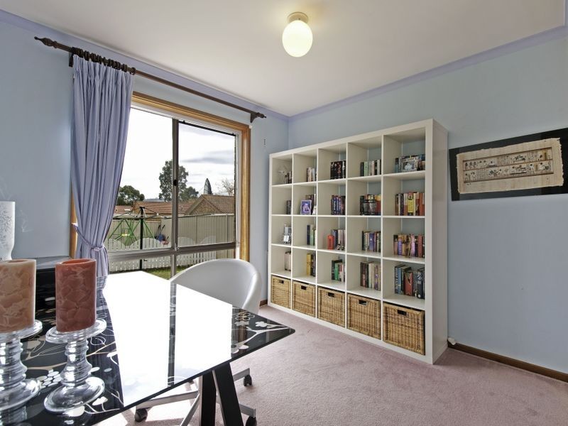 82 Twelvetrees Crescent, Florey ACT 2615