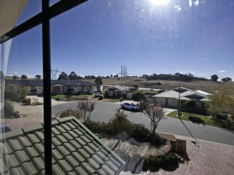 11 Rumbelow Court, Nicholls ACT 2913