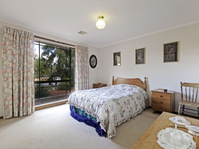 1 Dandenong Court, Palmerston ACT 2913