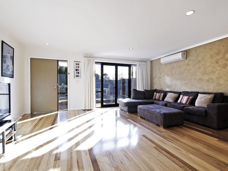 3 Edgely Place, Dunlop ACT 2615