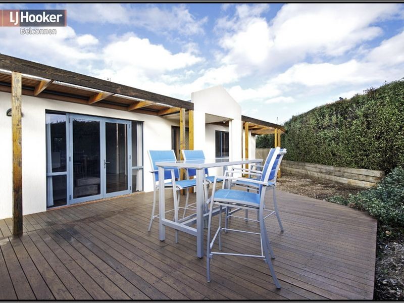 3 Edgely Place, Dunlop ACT 2615