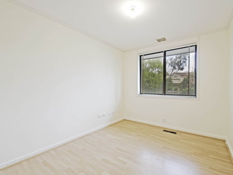 19 Somerville Street, Spence ACT 2615