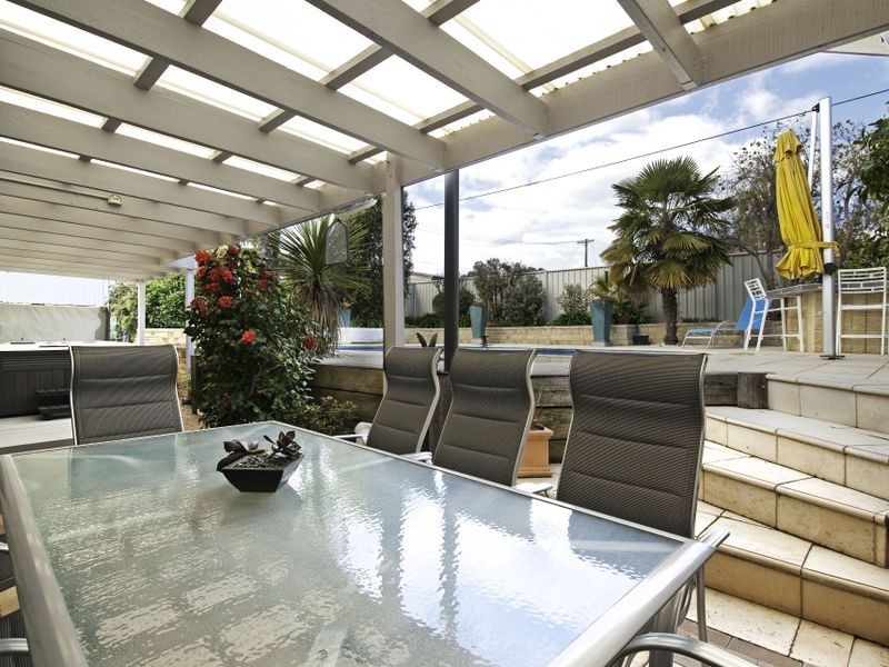 127 William Webb Drive, Mckellar ACT 2617