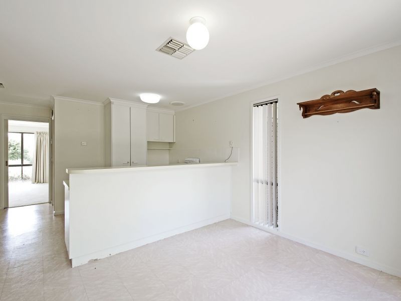 1 De Gillern Place, Macquarie ACT 2614