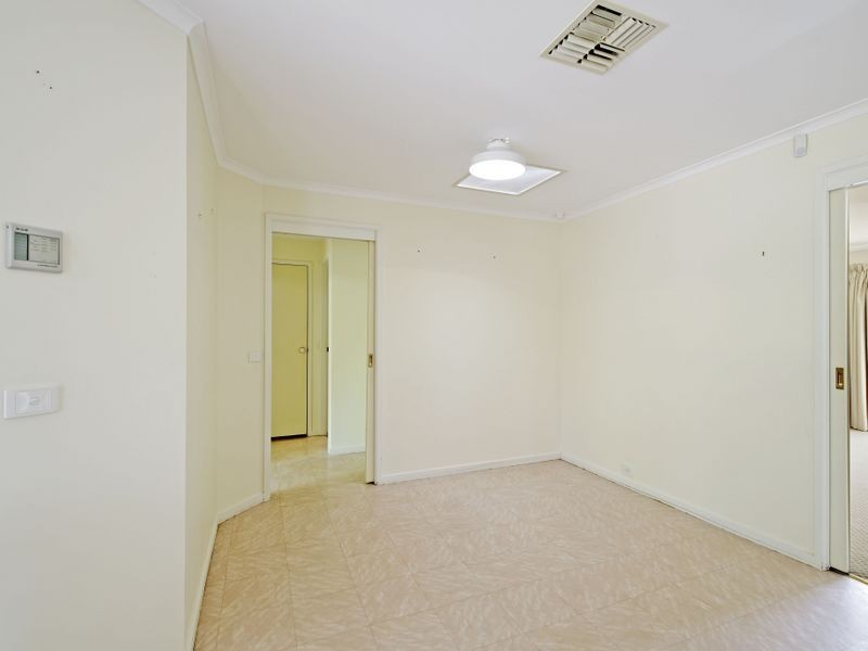 1 De Gillern Place, Macquarie ACT 2614