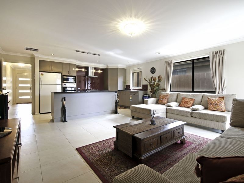 4 Dreyer Street, Franklin ACT 2913