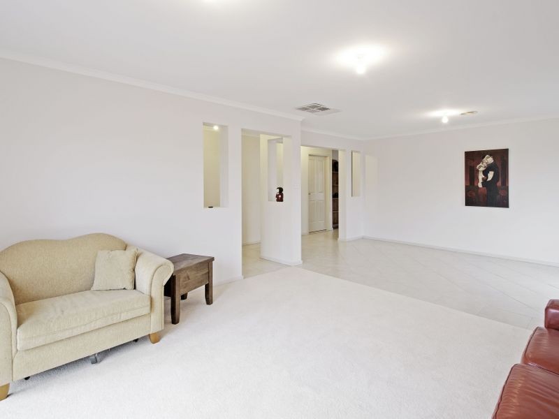 34 Simonetti Street, Dunlop ACT 2615