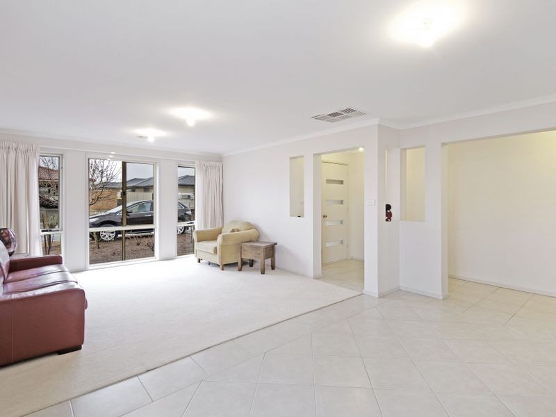 34 Simonetti Street, Dunlop ACT 2615