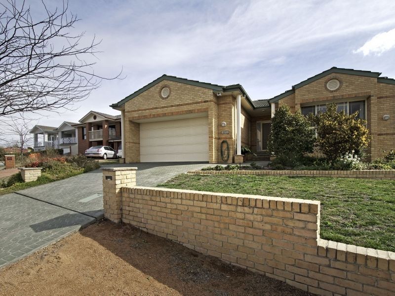 8 Hattersley Court, Nicholls ACT 2913