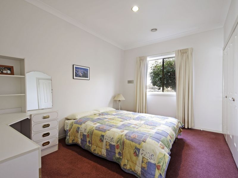 8 Hattersley Court, Nicholls ACT 2913