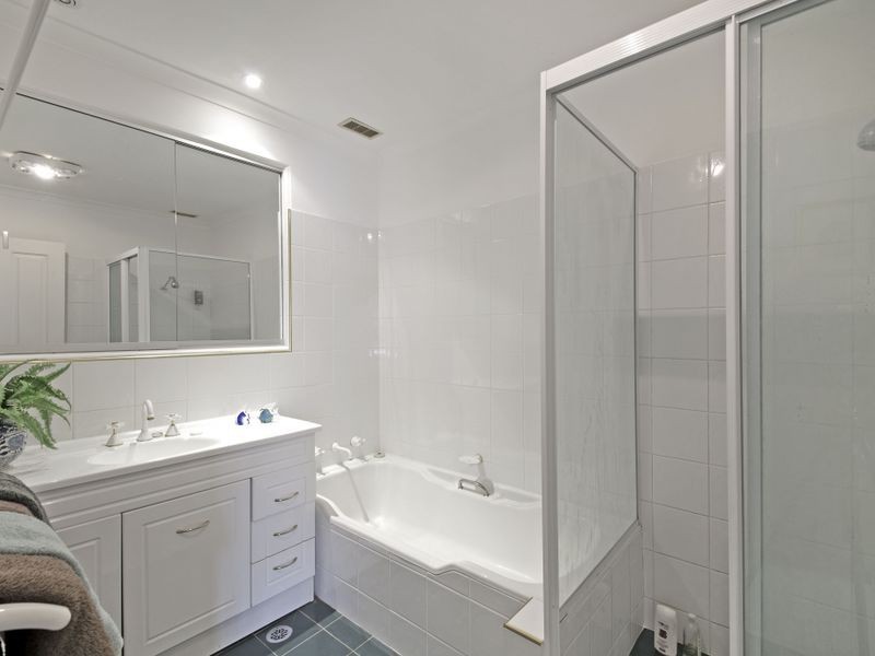 25 Mayo Street, Weetangera ACT 2614