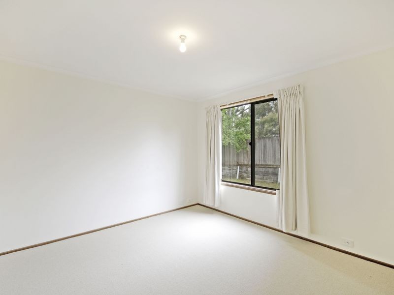 1 Macvitie Place, Macquarie ACT 2614