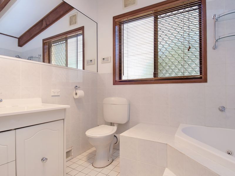 11 Dowthwaite Street, Fraser ACT 2615