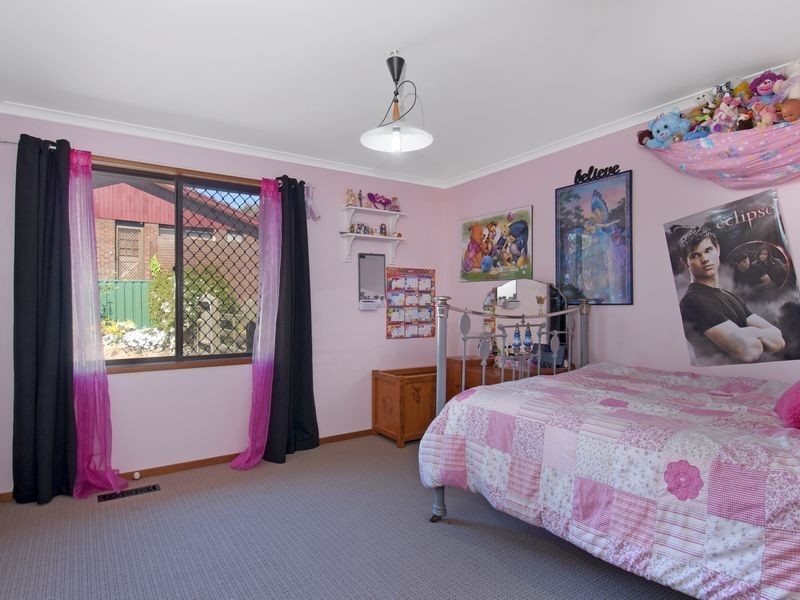 11 Dowthwaite Street, Fraser ACT 2615