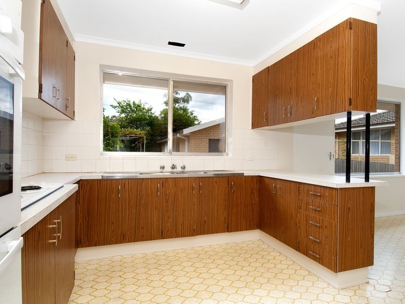 37 Grylls Crescent, Cook ACT 2614