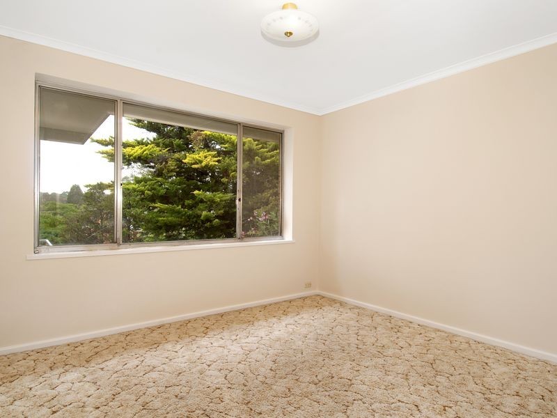 37 Grylls Crescent, Cook ACT 2614