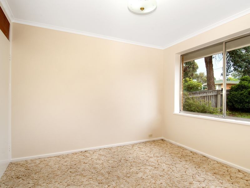 37 Grylls Crescent, Cook ACT 2614