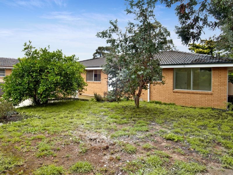 37 Grylls Crescent, Cook ACT 2614