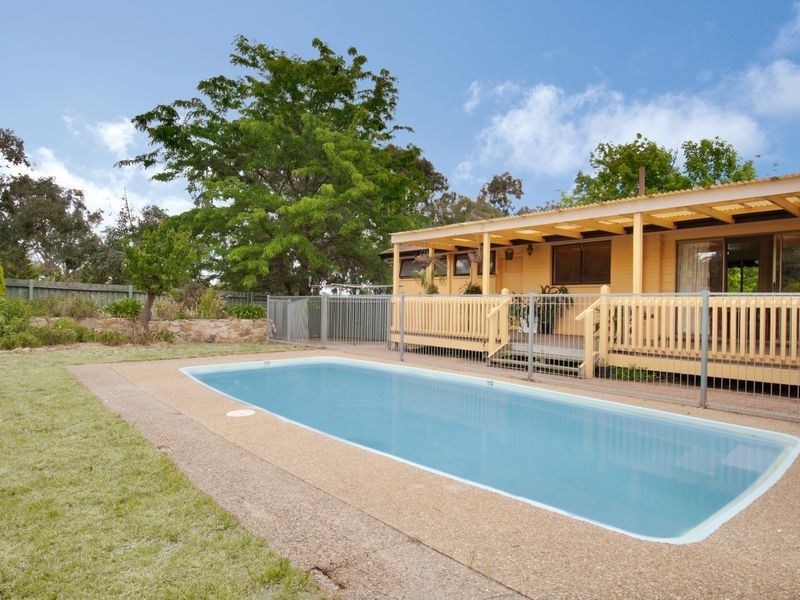 15 Rolland Place, Flynn ACT 2615