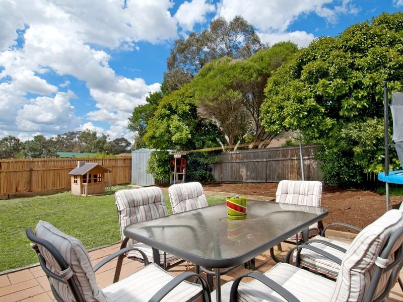 9 Stuckey Place, Charnwood ACT 2615
