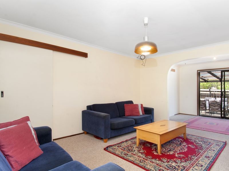 5 Selby Place, Charnwood ACT 2615