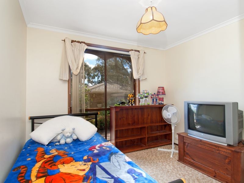 5 Selby Place, Charnwood ACT 2615