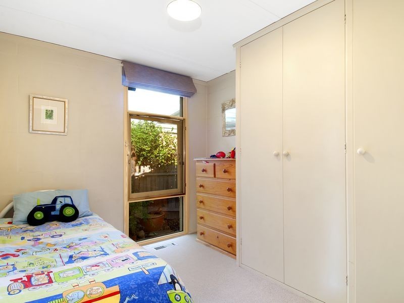 2 Jindivik Place, Scullin ACT 2614