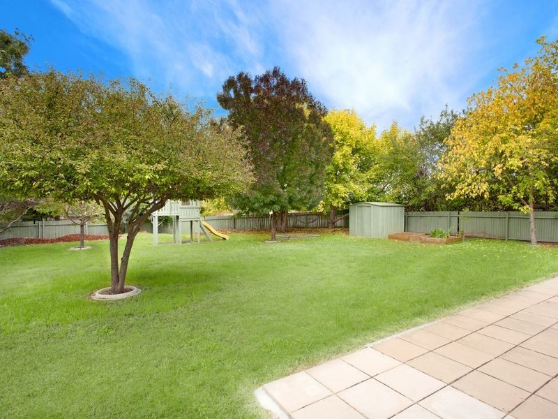 73 Herron Crescent, Latham ACT 2615