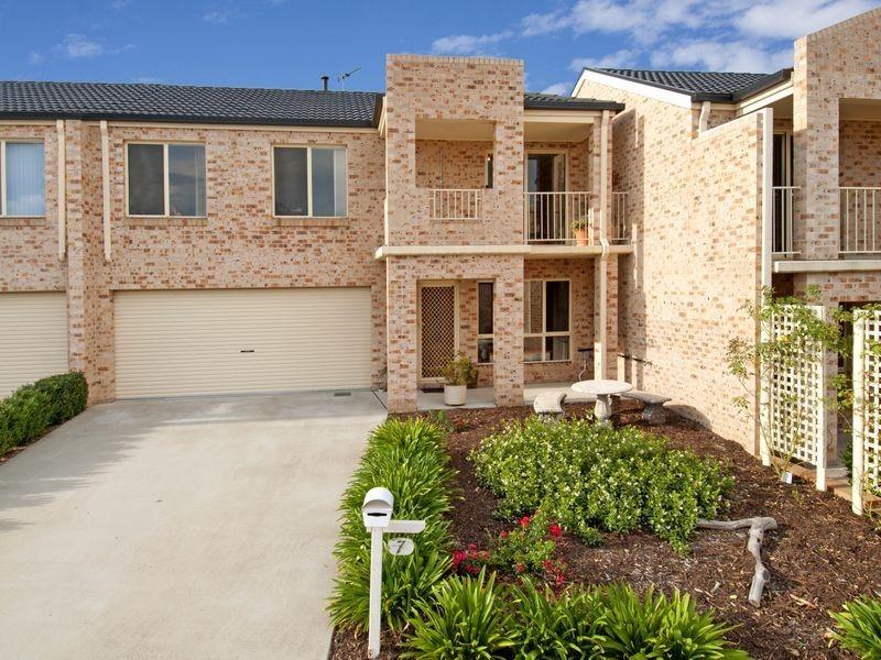 7 Favco Place, Dunlop ACT 2615