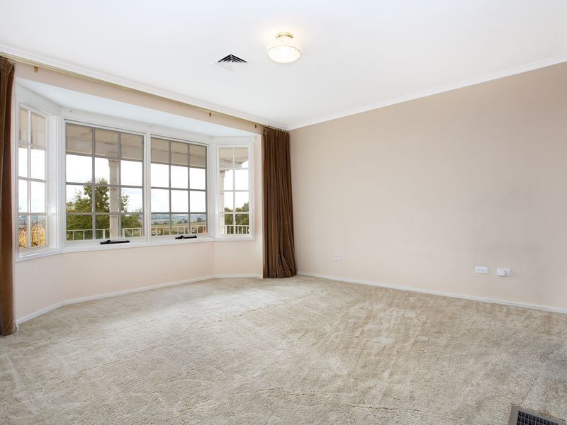 1 Bingley Crescent, Fraser ACT 2615