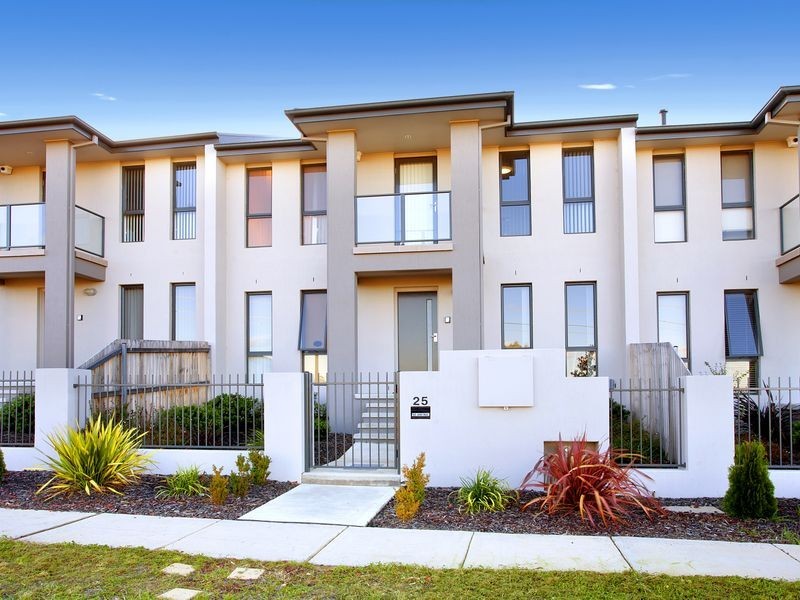 25 Lansdown Crescent, Casey ACT 2913