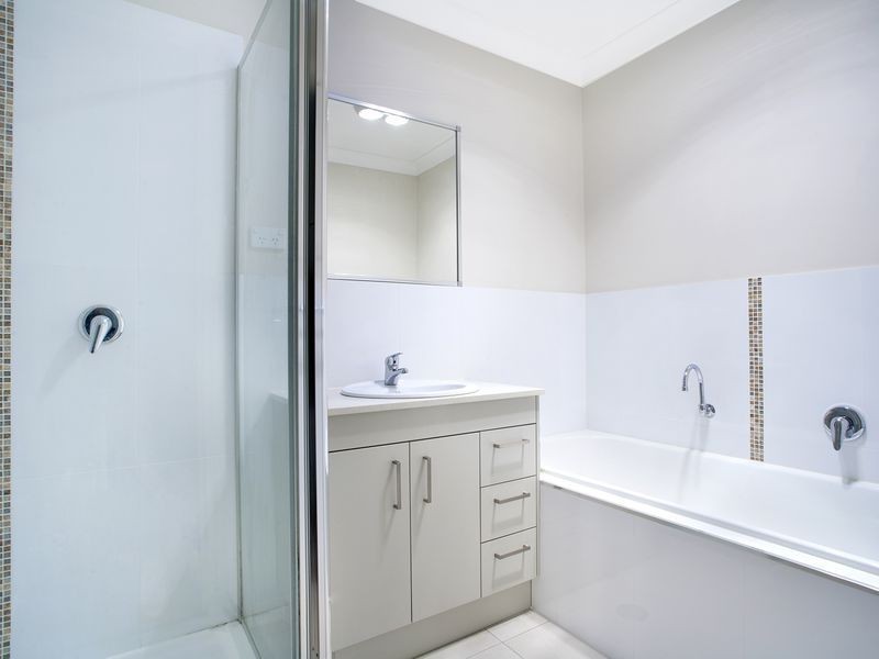 25 Lansdown Crescent, Casey ACT 2913