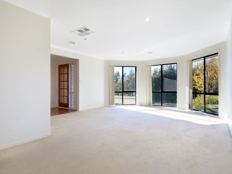38 Shrivell Circuit, Dunlop ACT 2615