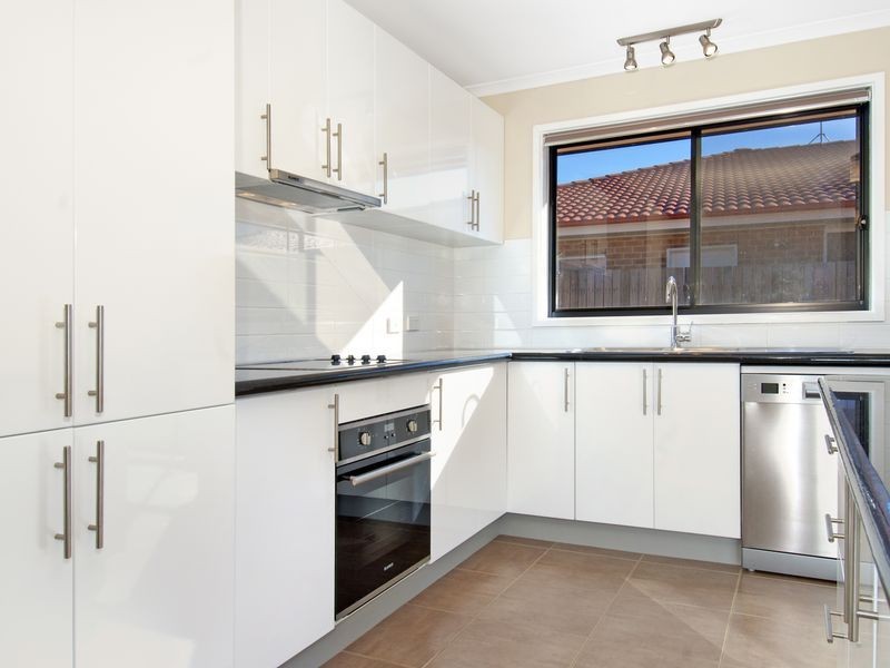 70 Macfarlane Burnett Avenue, Macgregor ACT 2615