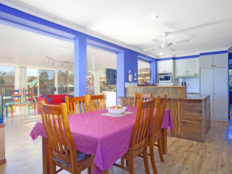 17 Brownless Street, Macgregor ACT 2615