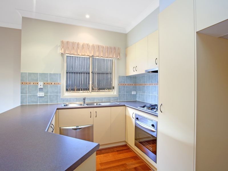 10 Lind Close, Fraser ACT 2615