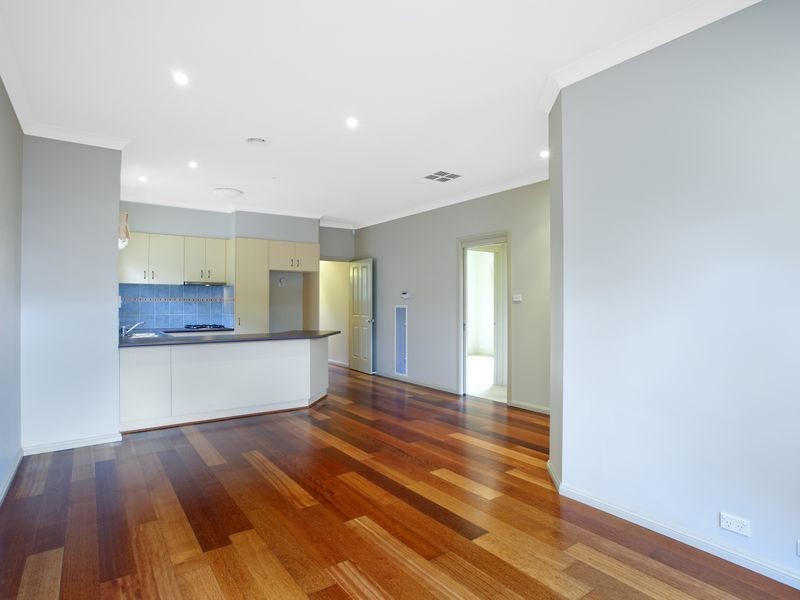 10 Lind Close, Fraser ACT 2615