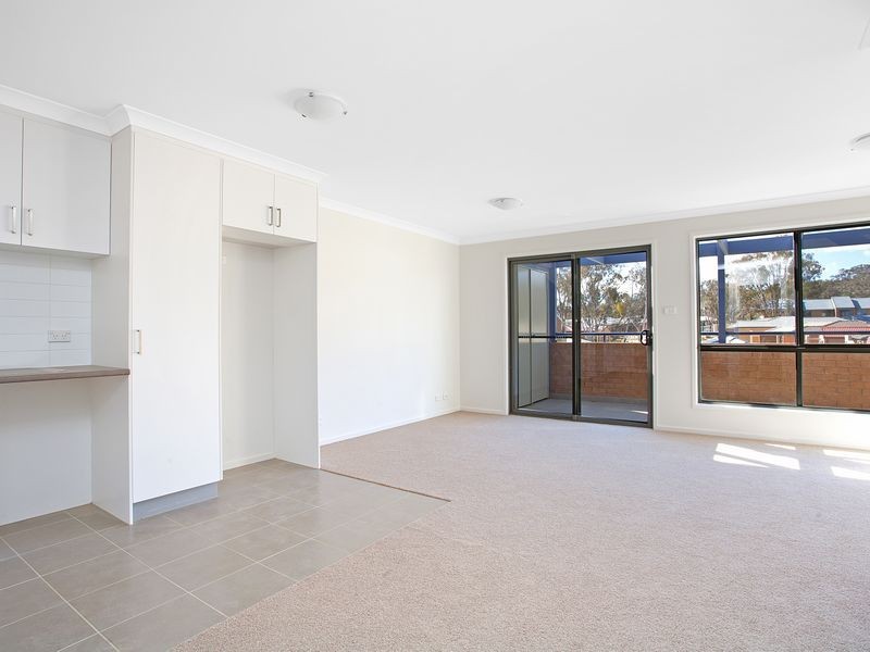 11/27 Whitmore Crescent, Watson ACT 2602