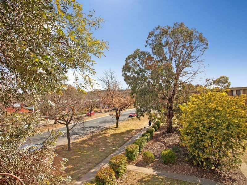 68D/58 Wattle Street, Lyneham ACT 2602