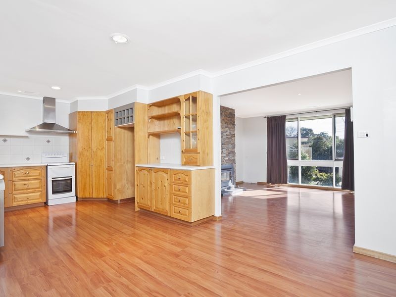 4 Seccombe Place, Macgregor ACT 2615