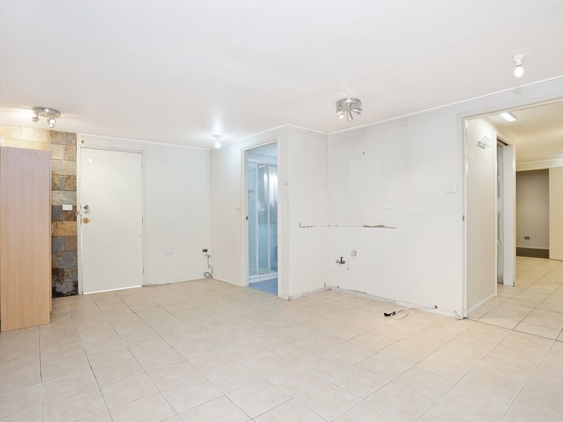 4 Seccombe Place, Macgregor ACT 2615